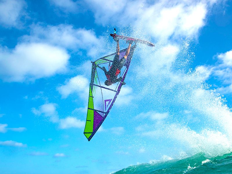 freestyle plachta na windsurfing gun sails yeah 1